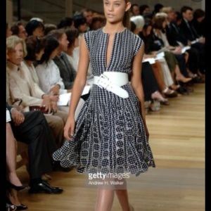 Oscar De La Renta Embroidered Polka dot dress, 6